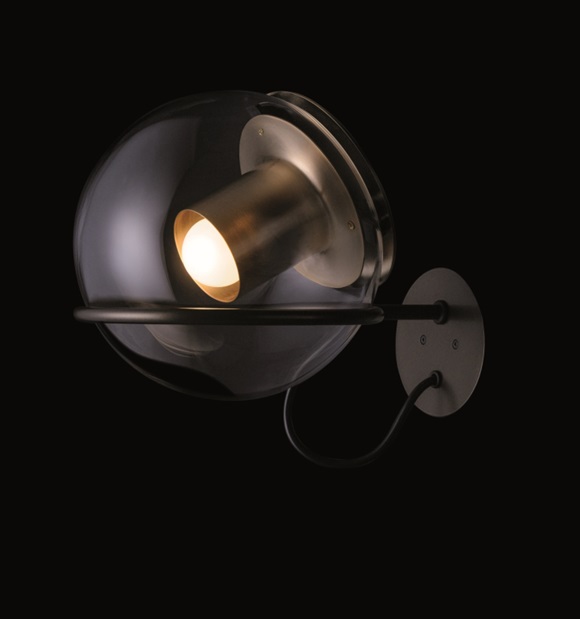 The Globe 727 (gold)The Globe 727