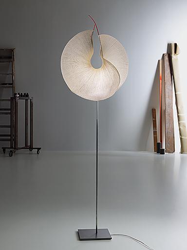 Yoruba Rose Floor LEDヨルバローズ フロア LED