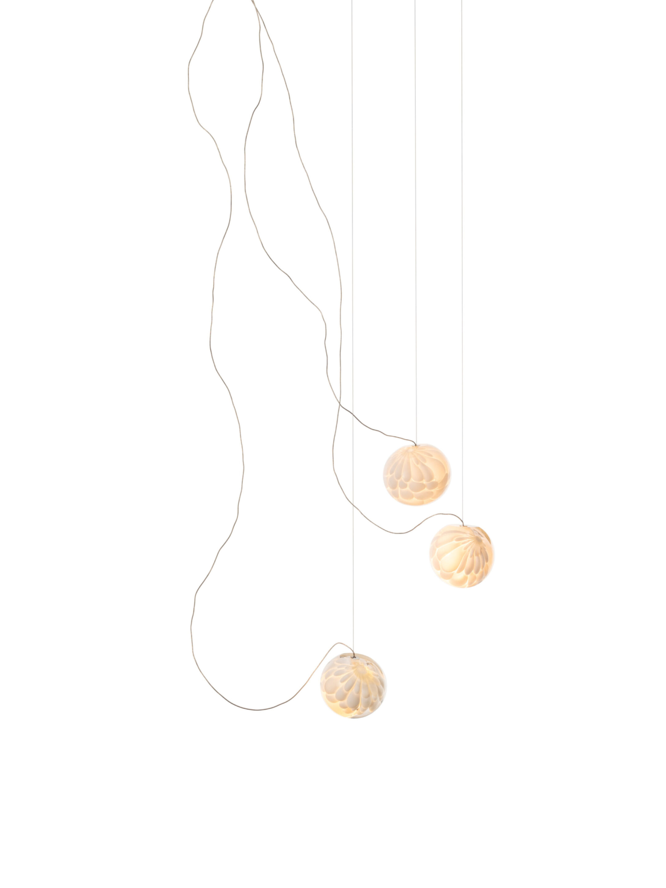118.3 Sculptural Cable Cluster