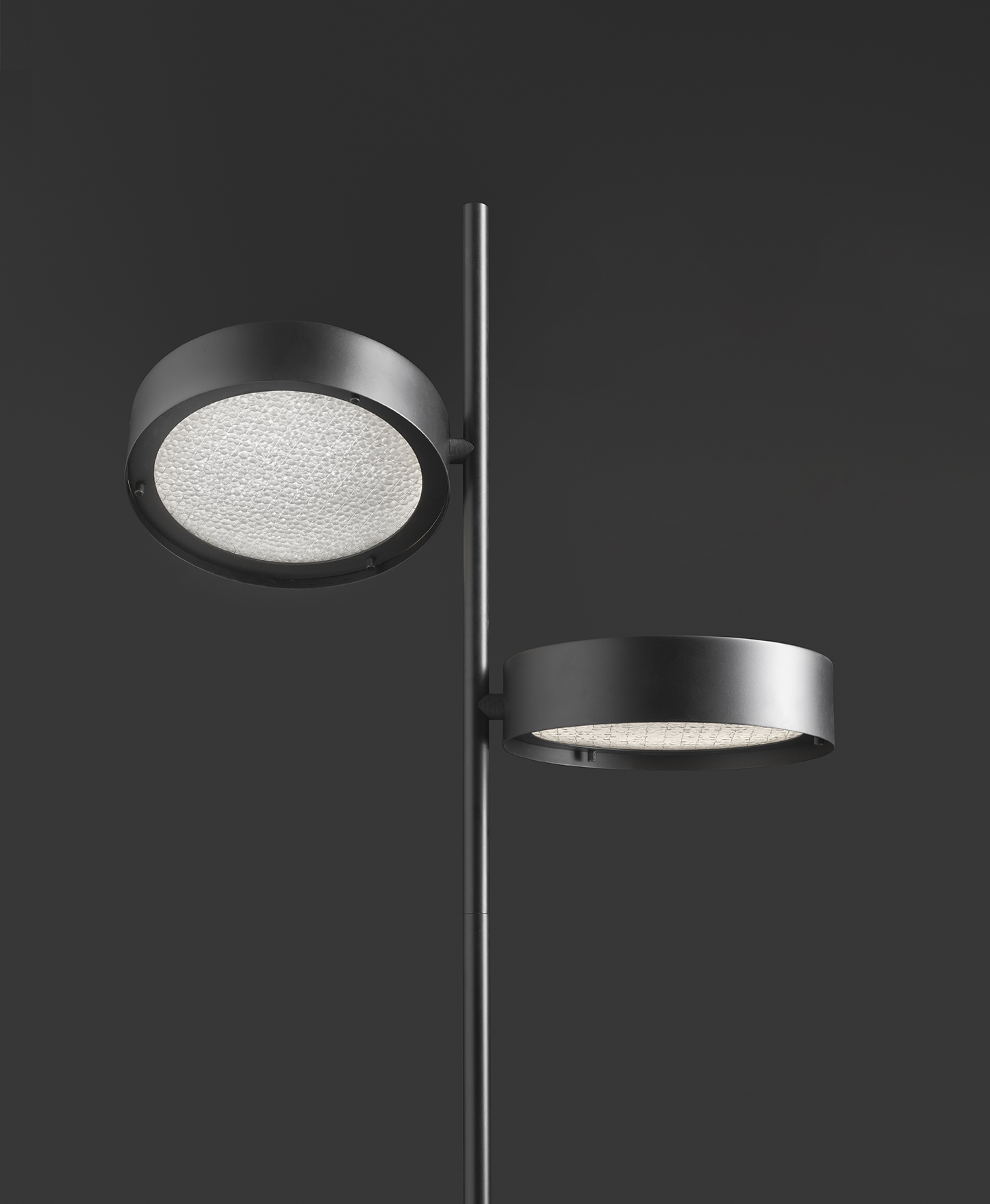 Berlin Floor 323(black)ベルリン フロア 323