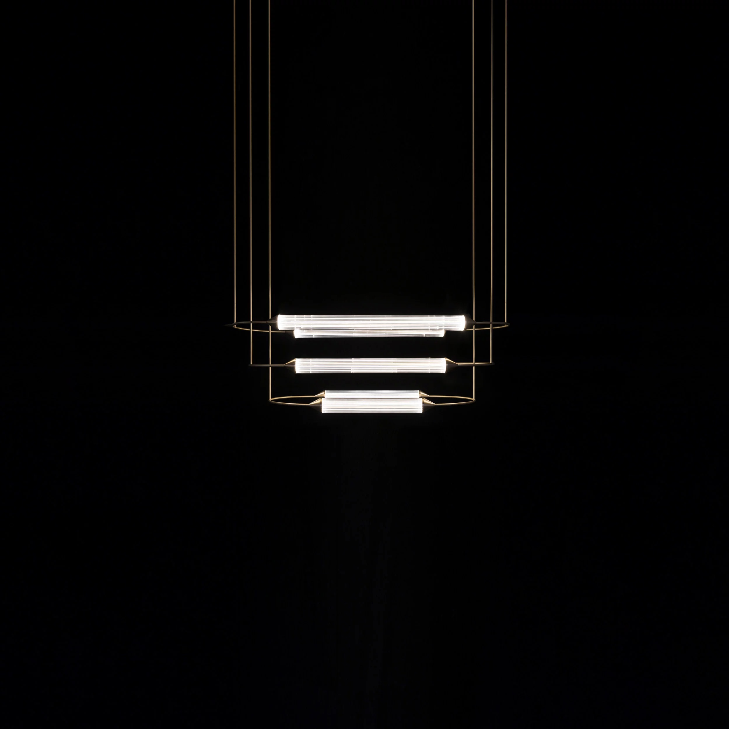 Cirque Chandelier Gradient Medium